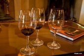 wine tasting